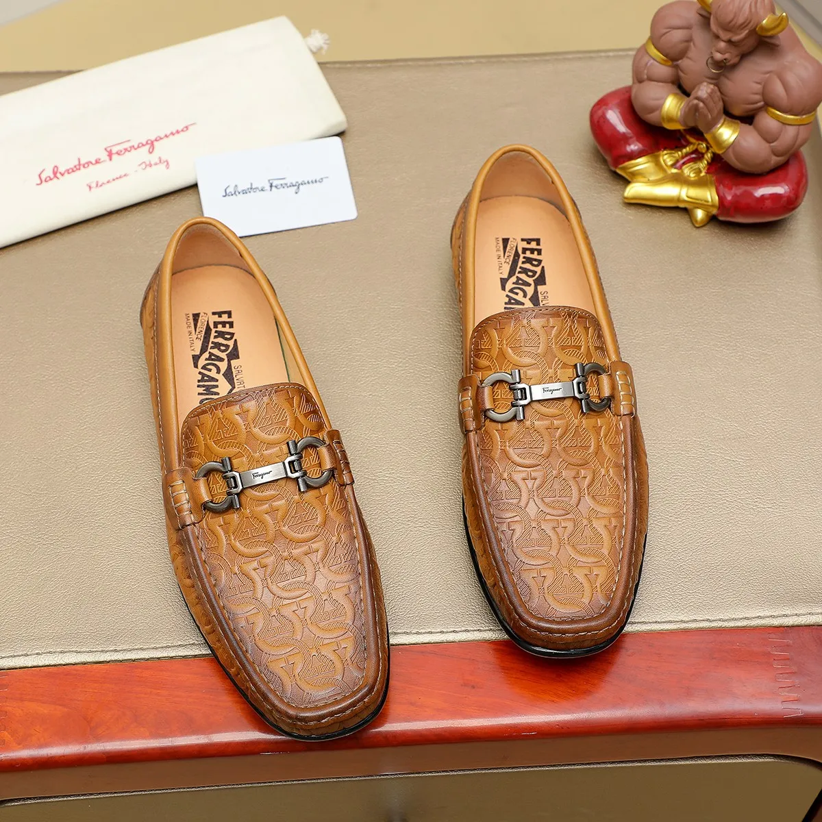 Men's shoes 💰360 🕷🕷【Ferragamo】Ferragamo Popular fashionable casual slip-on shoes🇨🇳Official website counter 1:1 production, original mold opening💯Good quality visible, imported high-end first-layer calfskin, luxurious pigskin lining🌿Very clear texture, high-quality waterproof, non-slip and wear-resistant outsole🎋High quality and low price, truly handmade🍓Color, code number 38-45